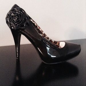 Black Leather Heels with Black Leather Flower